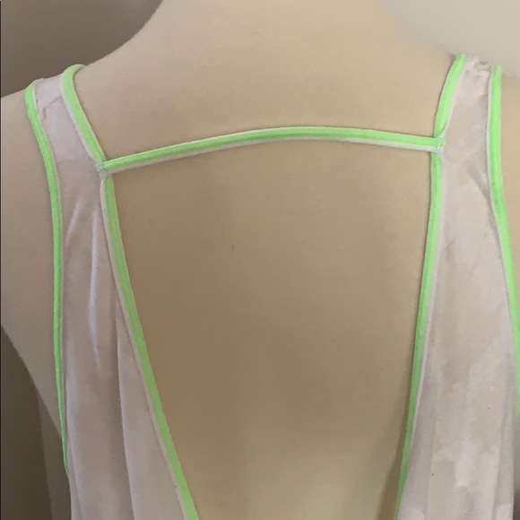 🍋lululemon Wandering Yogi Tank - Picture 7 of 8